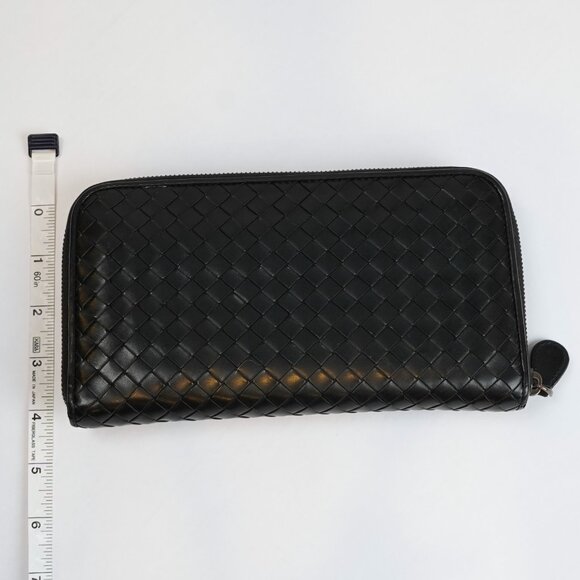 Bottega Veneta Continental Black Intrecciato Leather Zip Wallet 8.5in Oversized - Picture 11 of 11